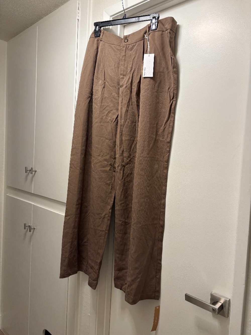 NWT Reformation “Mason” Tencel pants - color mushroom - size 16